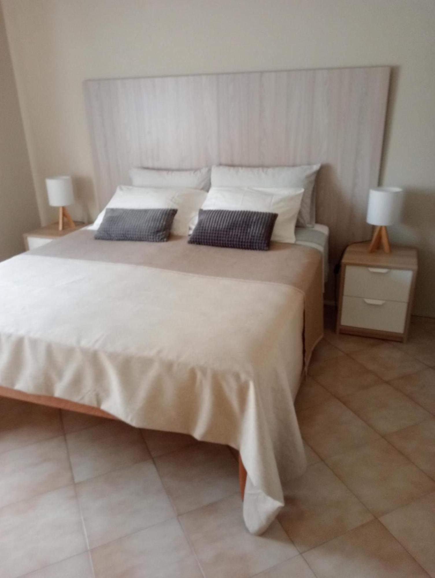 Bed And Breakfast Nikari Foligno Exterior foto